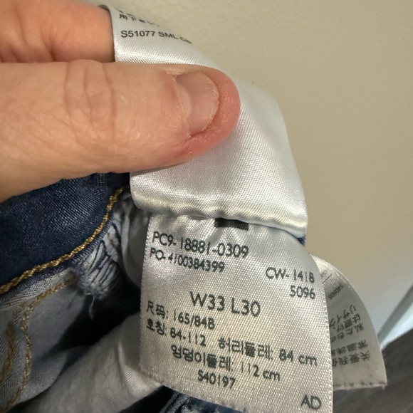 Levis 711 Skinny Jeans Womens 33 Stretch Denim Mid Rise Distressed 28 Inseam - Picture 6 of 7